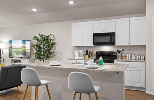 Austin House | Marbella Lane - Amazing 4BR Lakeview Home