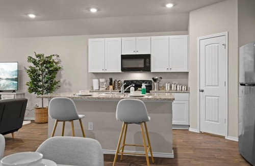 Austin House | Marbella Lane - Amazing 4BR Lakeview Home