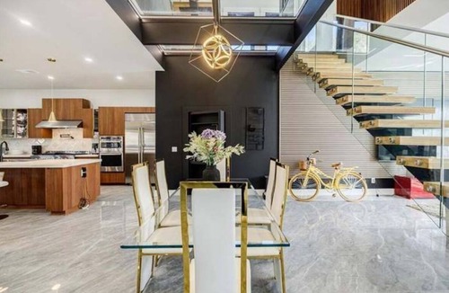 Woodstock House | Marietta modern Home Spacious 7k sq ft 6-bedroom