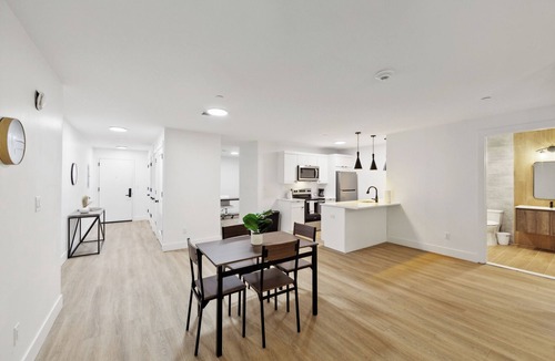 Downtown Wilmington Apartment | Market view Residence 503 I 1 Bedroom 1.5 Bathroom