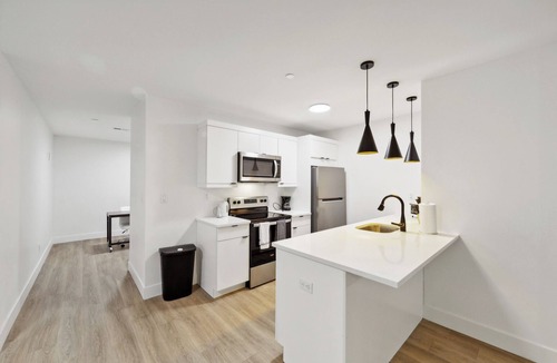 Downtown Wilmington Apartment | Market view Residence 503 I 1 Bedroom 1.5 Bathroom