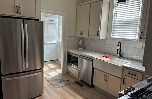 Tuskegee House | Marvelous 5-bedroom house with AC in charming Tuskegee