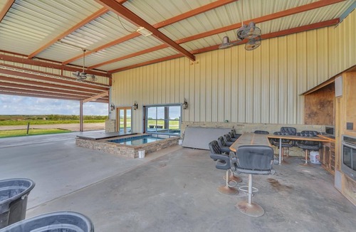 Elk City House | Massive 17,000 sqft 7-bedroom barn in beautiful Elk City.