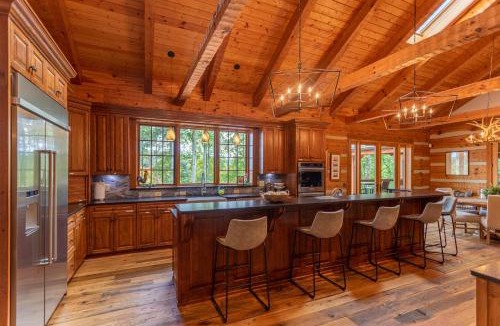 Banner Elk House | Matney Ridge Estate
