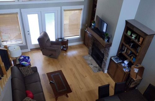 Rising Fawn Villa | McLemore offers tennis, swimming, fishing.