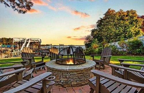 Denver Villa | Mega Dock Sleeps 22 Movie Theater 2 Kitchen