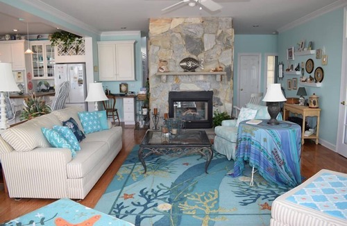 Piney Island House | Mermaid Manor- 4BR Waterfront | Private Pier | Close to Beach
