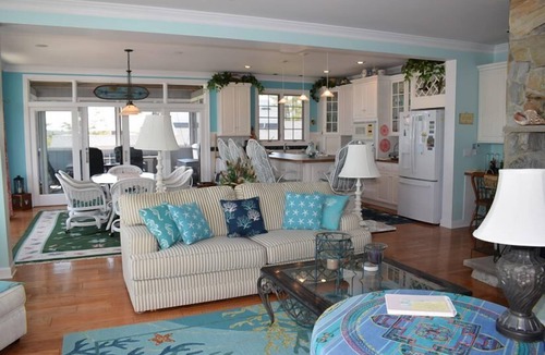 Piney Island House | Mermaid Manor- 4BR Waterfront | Private Pier | Close to Beach