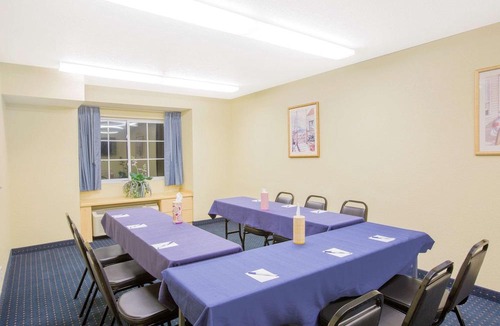 Albertville Hotel | Microtel Inn & Suites by Wyndham Albertville