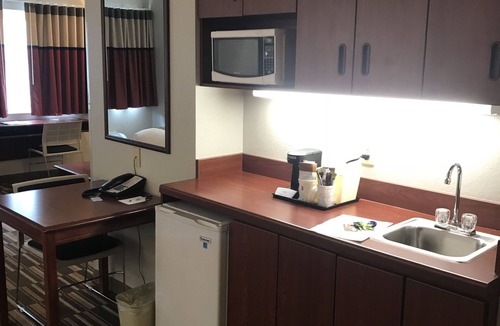 Urbandale Hotel | Microtel Inn & Suites by Wyndham Urbandale/Des Moines