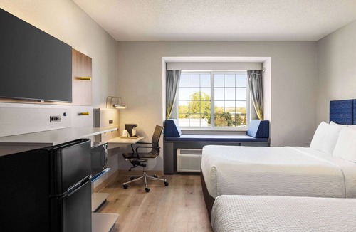 New Ulm Hotel | Microtel Inn & Suites by Wyndham New Ulm