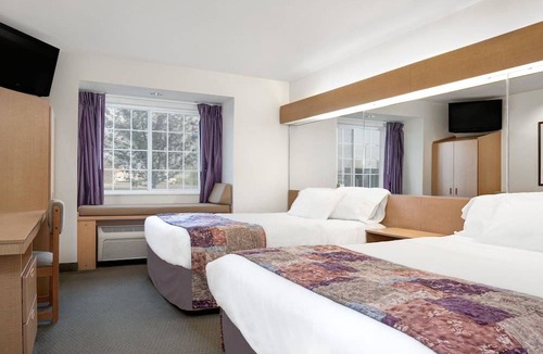 Mankato Hotel | Microtel Inn & Suites by Wyndham Mankato