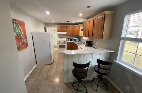 Joplin House | Mid-term stay close to hospitals and other industries in Joplin!