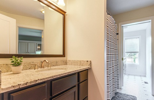 Essex House | Middle River Retreat w/150' Pier: Dogs Welcome!