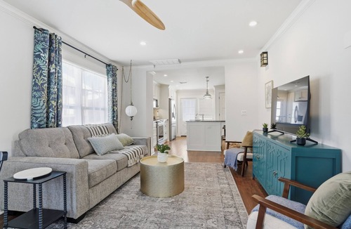 Cherry Street House | Midtown 3-bedroom house in vibrant Tulsa close to TU, Downtown, EXPO Square