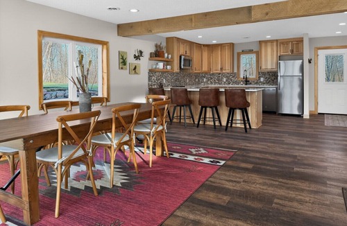 Onamia Villa | Mille Lacs Lakefront Golf Retreat at Izatys – 2 Townhomes, Sleeps 12