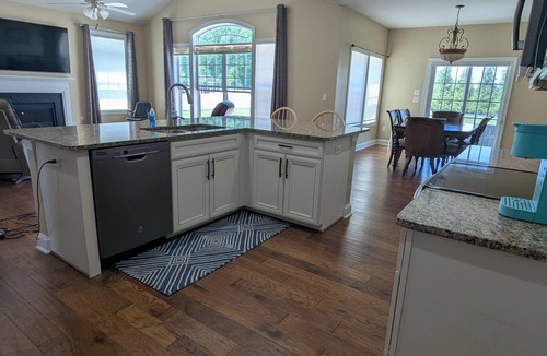 Milton House | Milton Manor - Close to DEturf and Delaware beaches