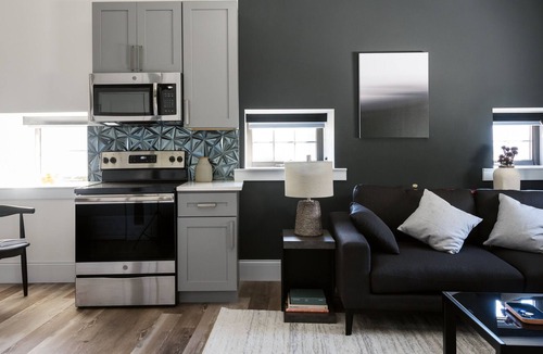 Near Southside Apartment | Mins to Downtown, Ballpark, Arch | Free Parking + W&D | Zencity at Bordeaux