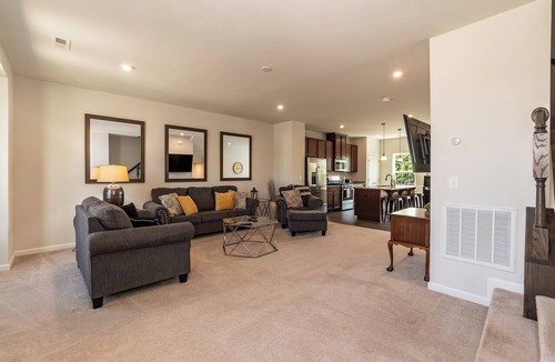 Raleigh House | Misty's Place- Pool, pet friendly, gym, movie room and more!
