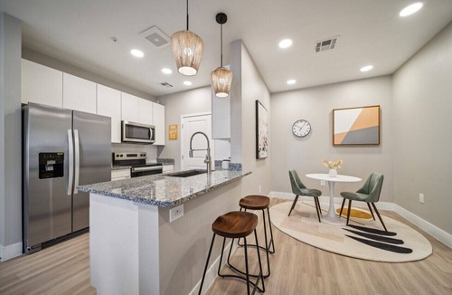 Owasso Apartment | Modern 1 Bed Apartment Complex - Owasso, OK