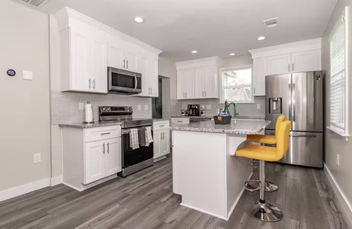 Olde Town Augusta House | Modern 2Bd/2Ba Getaway in Historic Olde Town