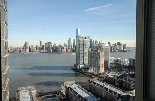 Hudson Exchange Apartment | Modern 2BR | Fully Equipped Kitchen | Near PATH by GLS