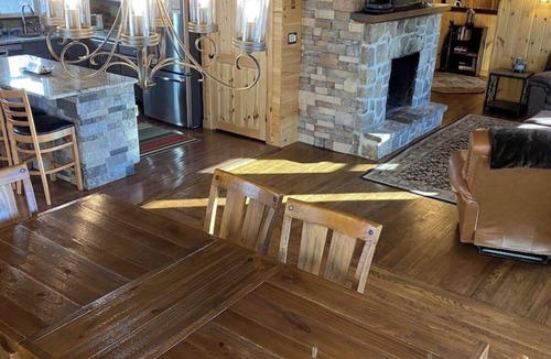 Carroll Valley Cabin | Modern 4-bedroom cabin close to Liberty Mountain