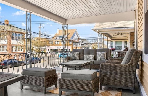 Ventnor City House | Modern 9BR | Sleeps 20 | 1.5 Blocks to Beach