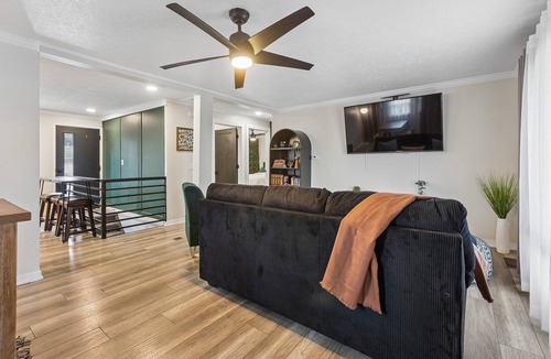 Papillion House | Modern and Cozy Bungalow in the heart of Papillion