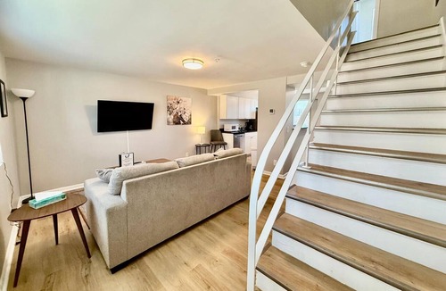 Joslyn Castle Apartment | Modern Apartment Steps from Blackstone & Dundee
