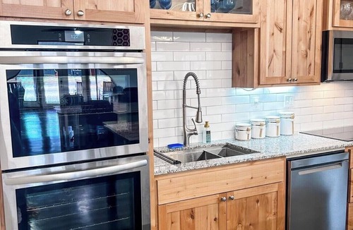 Sand Springs Resort | Modern Barndominium rental in Sand Springs, Sleeps 8, Long or short term rental