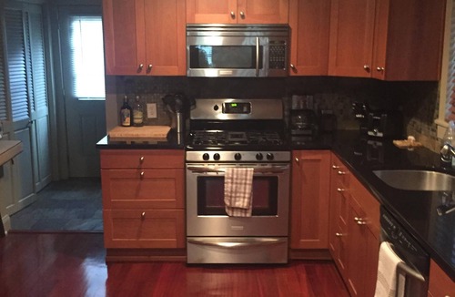 Asbury Park House | Modern Beach Home-POOL-walk to Boardwalk & Cookman Ave! Walk to Sea Hear Now!
