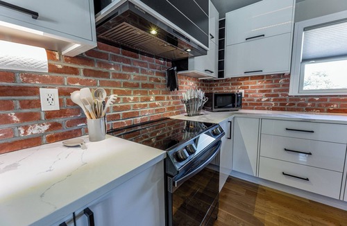 Somers Point House | Modern Beach House Retreat in Prime Somers Point Location!