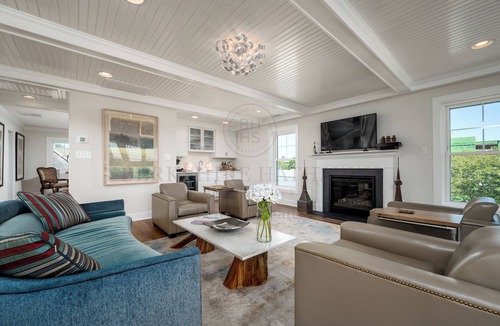 Lewes House | Modern beauty close to Lewes Beach! 101 Cedar
