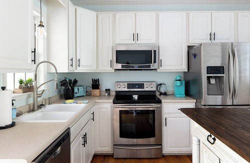 Sunset Point House | Modern Boho style Folly beach house -3 blocks from the beach!
