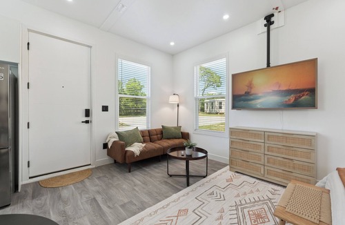 Stillwater Cottage | Modern Boxabl Casita | Stillwater OK | Pasadera 11