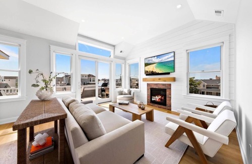 Beach Haven House | Modern Coastal Escape – New Construction, Family-Friendly, Walk to Beach