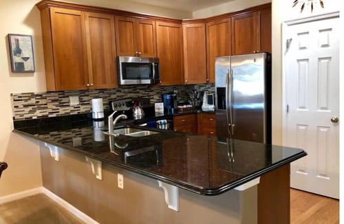 Lewes Apartment | Modern & Cozy Retreat, Pool, Close to Beaches