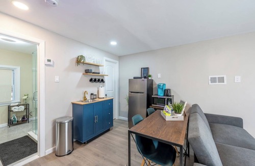 West Orange Apartment | Modern & Cozy Studio with Luxe Spa-Like Bathroom, Close to NYC+Major attractions