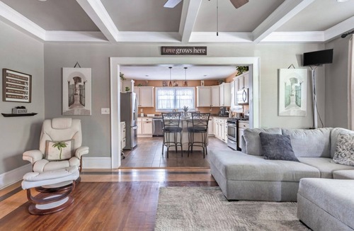 Spartanburg House | Modern Estate Front Porch Outdoor Seating