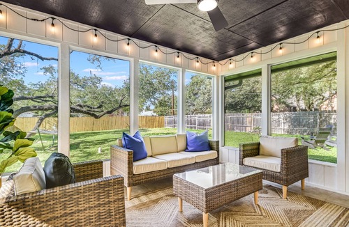 Forest North Estates House | Modern, Family Friendly Home