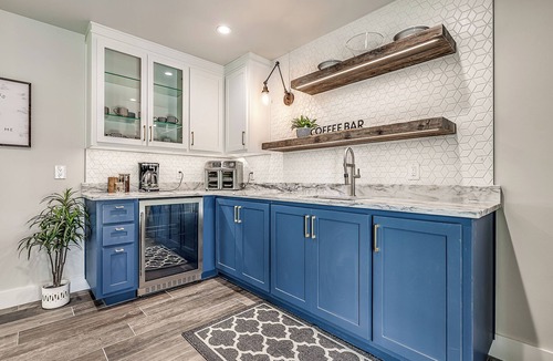 Owasso House | Modern Farmhouse I Quite Escape w/Vibrant Kitchen