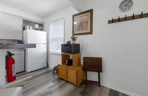 St. Joseph Apartment | Modern Garden 1BR | Laundry + Pets OK | Quiet