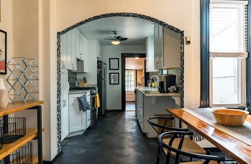 Downtown Baltimore House | Modern Hampden Getaway Free Parking