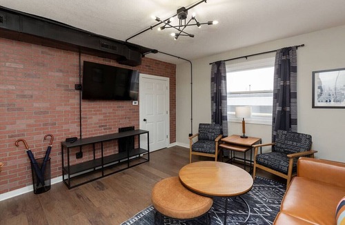 West Des Moines Apartment | Modern Loft in Valley Junction!