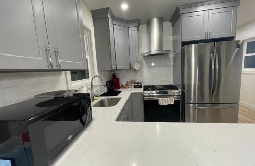 McGinley Square Apartment | Modern Luxury Apartment near NYC