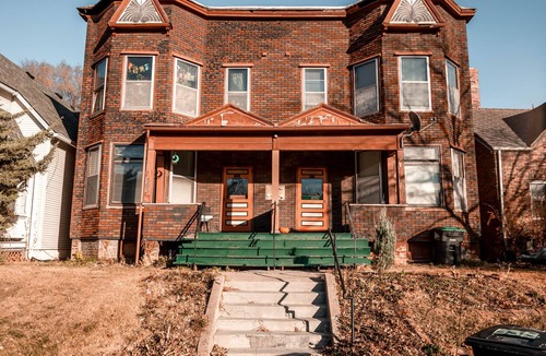 Downtown Omaha Apartment | Modern, Spacious 2 bedroom Apt - Downtown/Midtown Omaha