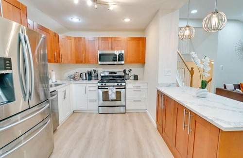 Oxon Hill House | Modern Spacious 5BR3BA Prime DCMGMGaylord