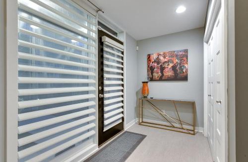 Dahlman House | Modern Townhome Near Downtown walk to CWS!