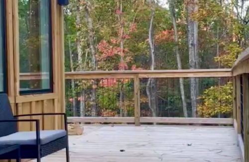 Braswell Cabin | Modern, woodsy 2-bedroom cabin for pet-friendly, family-friendly, cozy getaways